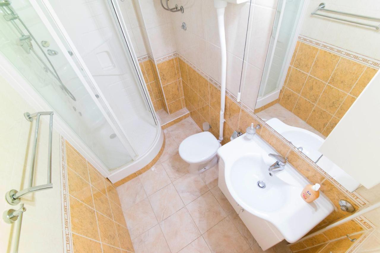 Deziderio Apartment Stomorska Ruang foto